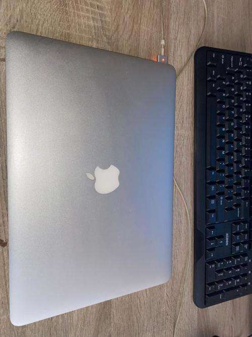 Macbook Air (Early 2017) A1466