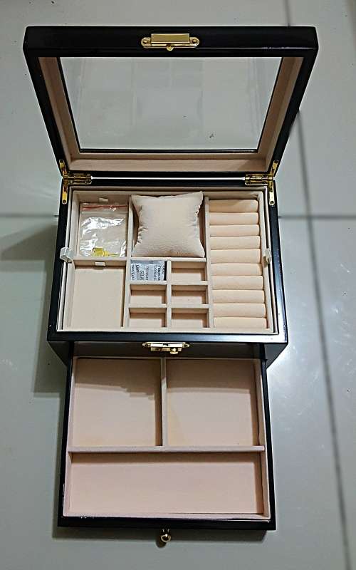 JEWELRY BOX/ CASE *REAL SOLID WOOD* JET BLACK