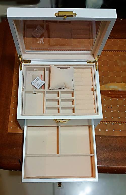 JEWELRY BOX/ CASE *REAL SOLID WOOD* ARCTIC WHITE