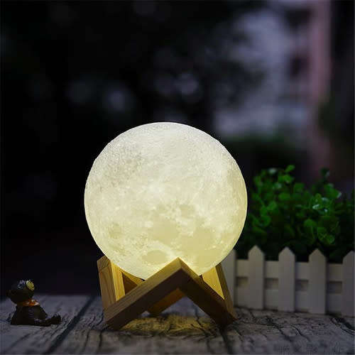 MOON LAMP /13CM RECHARGEABLE COLOR ADJUSTABLE WITH STAND
