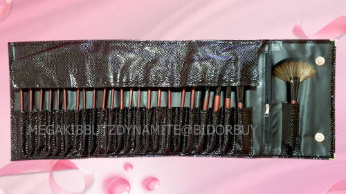 PROFESSIONAL MAKE-UP BRUSH SET WITH CROCODILE PU LEATHER STORAGE ORGANIZING POUCH 24 PIECE SET