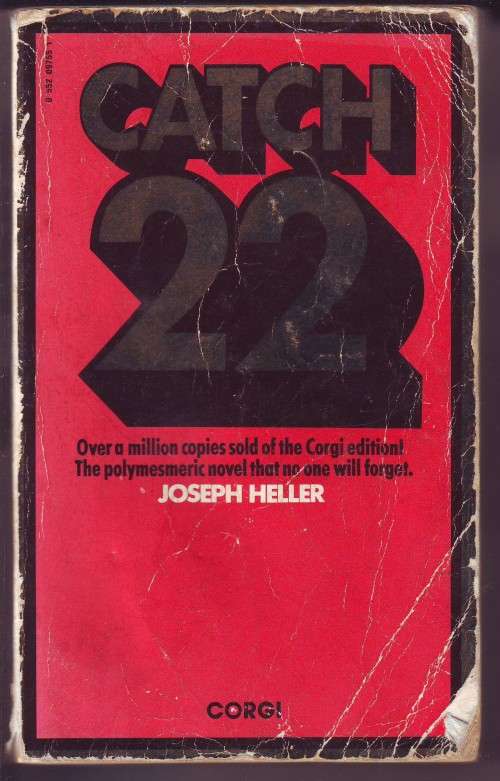 Catch 22 Joseph Heller soft cover 478 pages