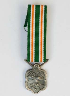 Miniature South West Africa Police Star for Faithful Service EF