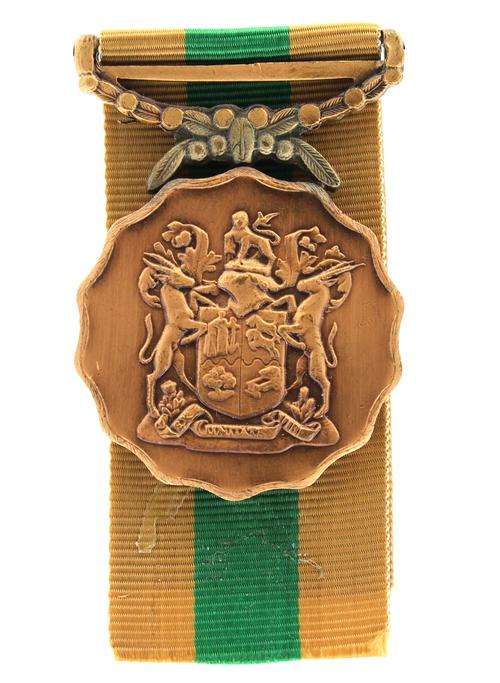 SADF Good Service Medal Bronze (10 Years) double face soldered suspender small numbering EF