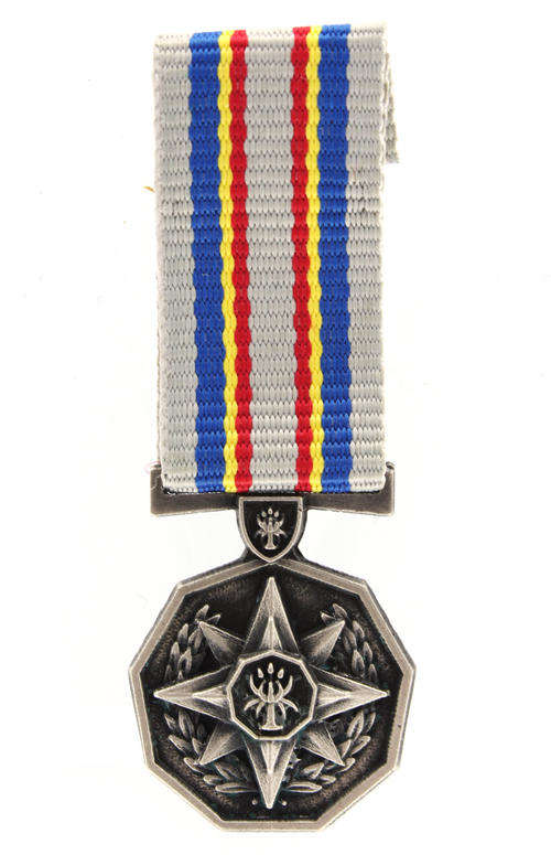 Miniature South African Police Service 20 Year Loyal Service Medal marked 25 sterling silver EF