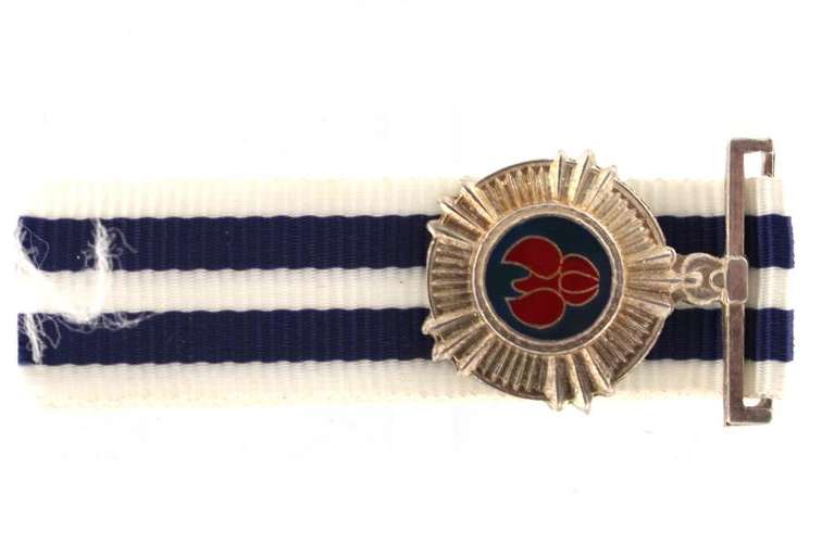 Miniature Pro Merito Medal marked silver EF