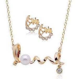 Elegant 18K Gold Plated Austrian Crystal Love Jewellery Set