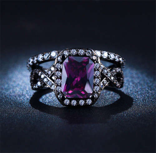 *3200* Breathtaking & Elegant 2.68 Carat Cr.Amethyst Ring with Amazing Sim Accents - Size 7/O/55mm