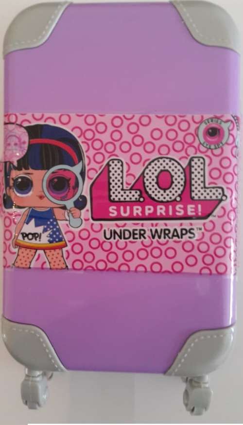 LOL SURPRISE SUITCASE UNDERWRAPS