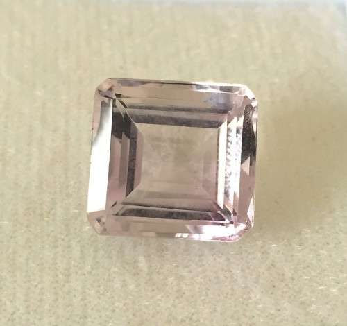 Magnificent 15.8 ct Emerald cut Kunzite