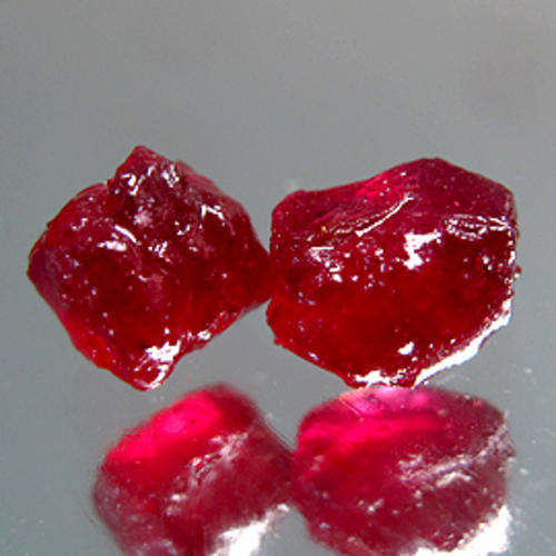 9.5 ct NATURAL BLOOD RED RUBY ROUGH  GEMSTONES x 2 Square