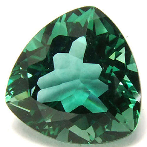 15.64 ct  **MARVELOUS!! GREEN TRILLIANT CUT AMETHYST GEMSTONE - Prasiolite