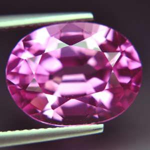 16.50 ct FLAMINGO PINK OVAL CUT CUT TOPAZ GEMSTONE