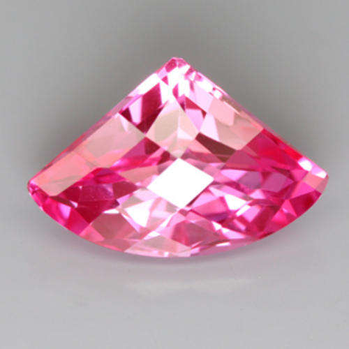 7.20 ct SPECTACULAR FAN SHAPE  AAA PINK TOPAZ