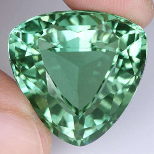 23.81 ct TRILLION CUT UNHEATED GREEN AMETHYST Gem of DISTINCTION  Appraisal value R 5400