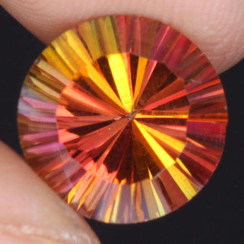 2.88 ct ROUND CONCAVE CUT  MULTI COLOUR MYSTIC TOPAZ