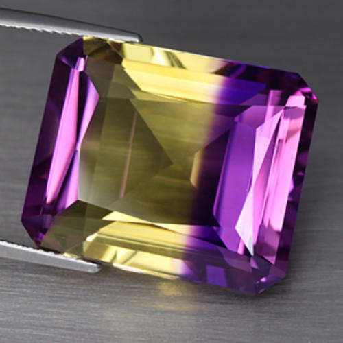 HUGE 32.85 ct EXCEPTIONAL PURPLE & YELLOW AMETRINE BOLIVIA Emerald cut