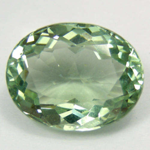 6.60 ct FLAWLESS LIGHT GREEN OVAL CUT AMETHYST GEMSTONE