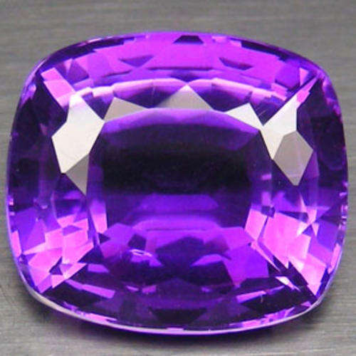 29.35 ct  PURPLE ** COLOUR CHANGE ** AMETHYST CUSHION CUT GEMSTONE