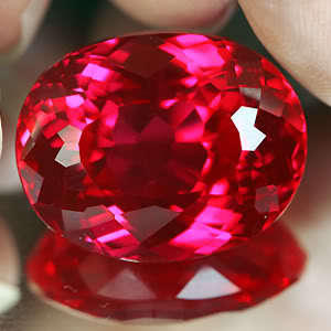 28.55ct  RAVISHING PIGEON BLOOD RED RUBY OVAL ROSE CUT GEMSTONE