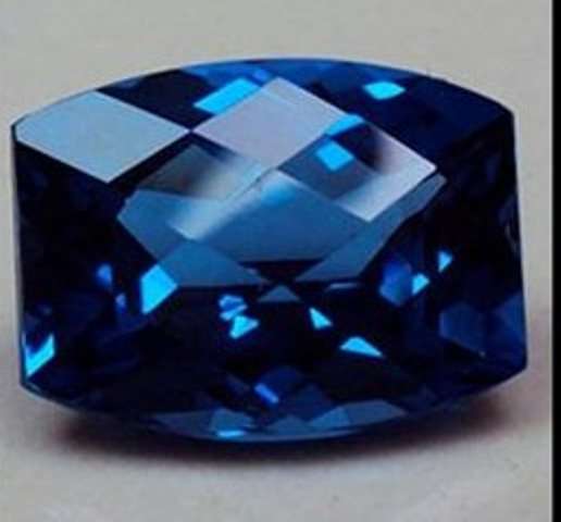 SWISS BLUE TOPAZ FANCY CUT  9.80 ct  Gemstone