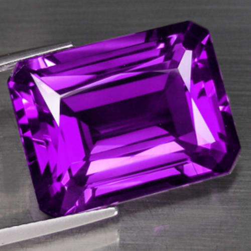 HUGE 30.65 MAGIFFICENT PURPLE AMETHYST EMERALD CUT Gemstone