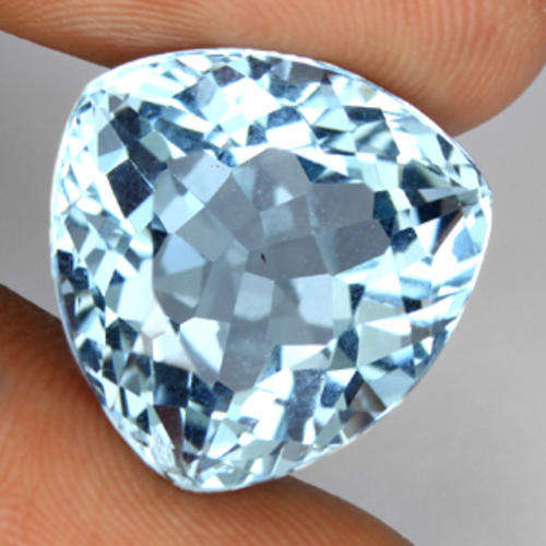 15.09 ct SEAFOAM BLUE TRILLIANT CUT AQUAMARINE Gemstone