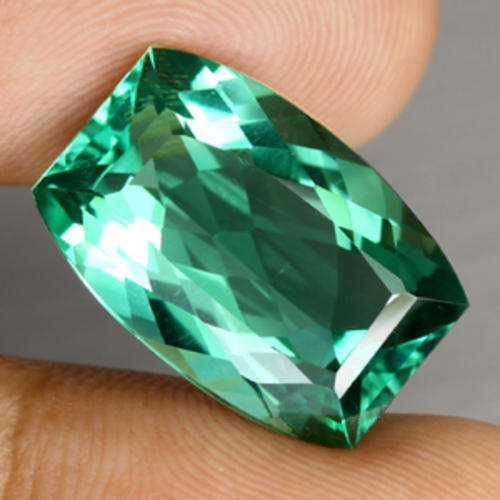 9.27 ct TOP CLASS GREEN BARREL CUT AMETHYST  - Prasiolite Gemstone