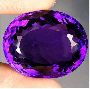 Huge 39.20 ct. Attractive Oval Faceted Cut Purple Amethyst Gemstone (R10 090)