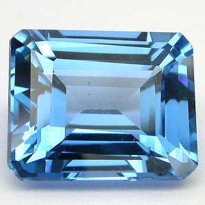 12.40 ct  EXCELLENT EMERALD CUT SWISS BLUE TOPAZ   Gemstone