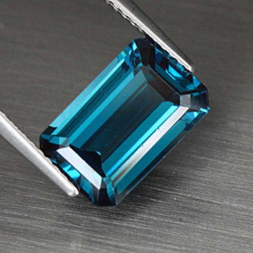 4.90 ct Emerald Cut London Blue Topaz Gemstone