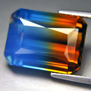12.80 ct GOLDEN & BLUE QUARTZ EMERALD CUT  Gemstone