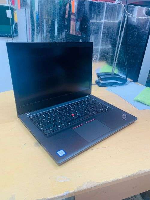 Lenovo Thinkpad T480, I7-8550U, 512SSD, 16Gb Ram