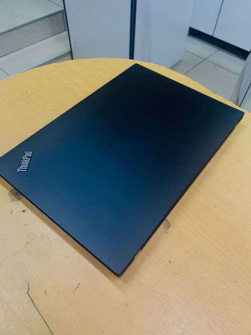 Lenovo Thinkpad T480, I7-8550U, 512SSD, 16Gb Ram
