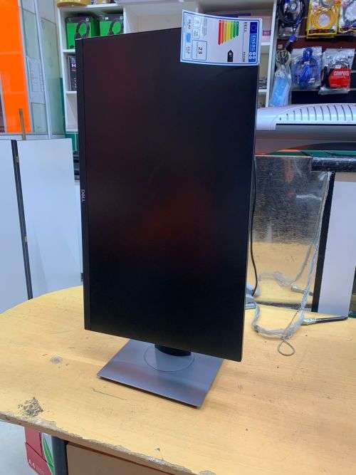 Dell P2422HE 24-inch 1920 x 1080p FHD 60Hz 8ms LCD Monitor