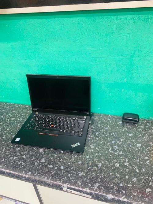 LENOVO ThinkPad T490s 14.0`` FHD Laptop, Intel Quad-Core i7-8665U ,16GB DDR4 RAM, 256GB SSD