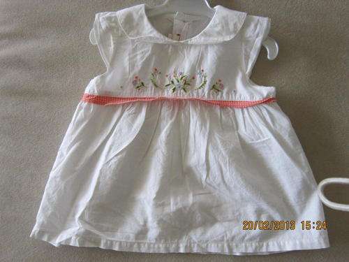 Stunning French Designer Catimini baby girls blouse size 6-9 months