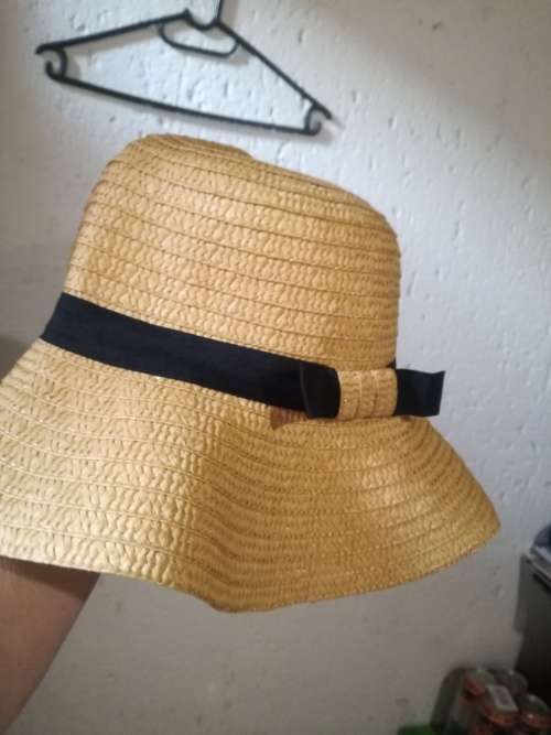 Floppy summer hat
