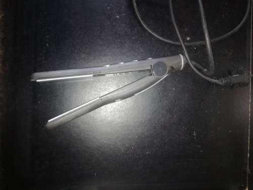 Toni and Guy Hair Straightener