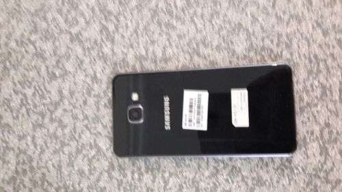 SAMSUNG GALAXY A5 2016 (6 MONTHS OLD)