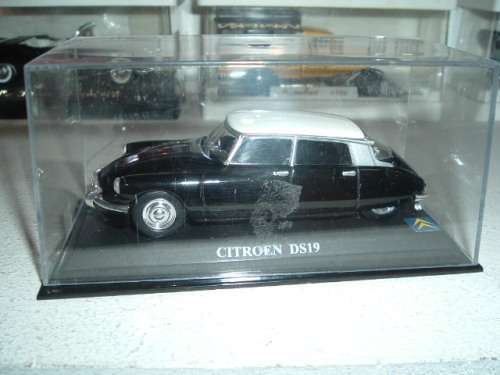 CITROEN DS19