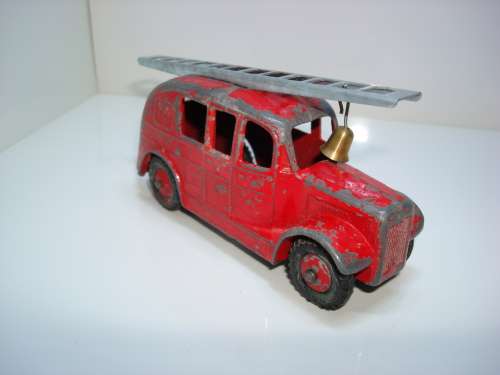 DINKY FIRE ENGINE
