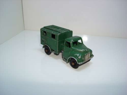 MATCHBOX MILITARY AUSTIN