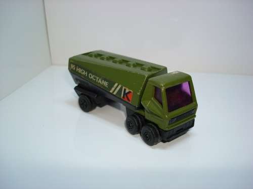 MATCHBOX ARMY TANKER