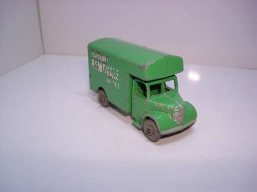 MATCHBOX BEDFORD