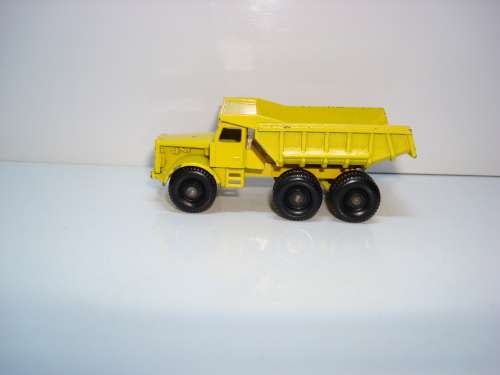 MATCHBOX DUMP TRUCK