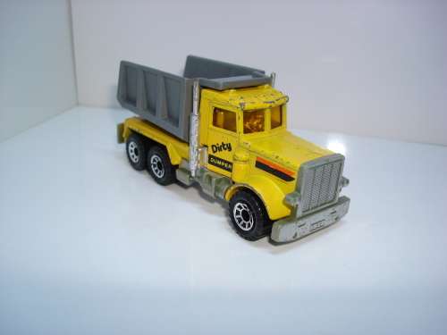 MATCHBOX PETERBILT