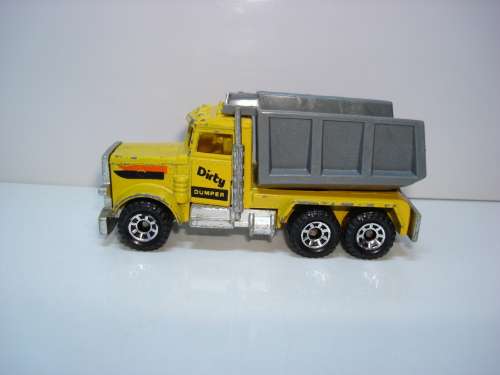 MATCHBOX PETERBILT
