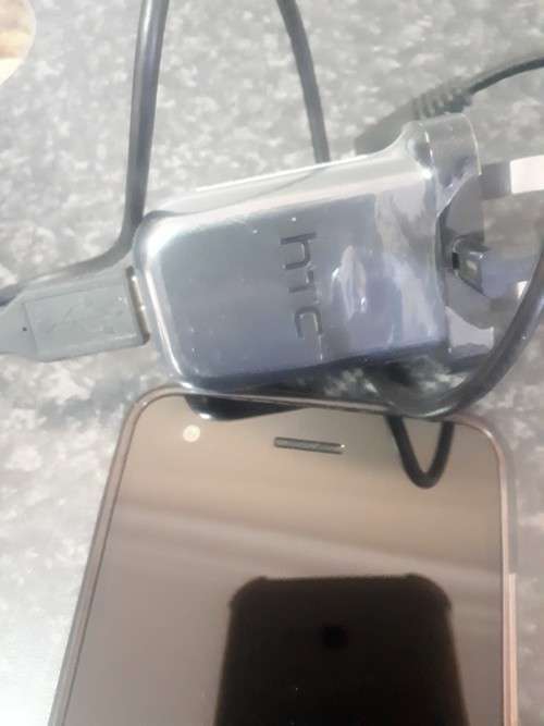 HTC Desire 10 Pro 5.5" Full HD 64GB 4GB RAM in excellent condition