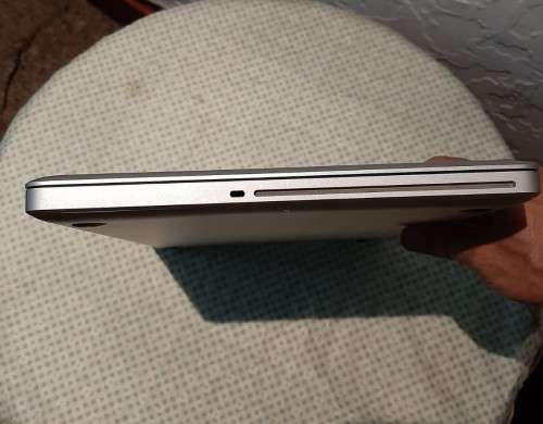 MacBook Pro Mid 2012, 15``, i7 2.6GHz, 8GB RAM, 1TB HDD, 512MB Intel 4000 Graphics